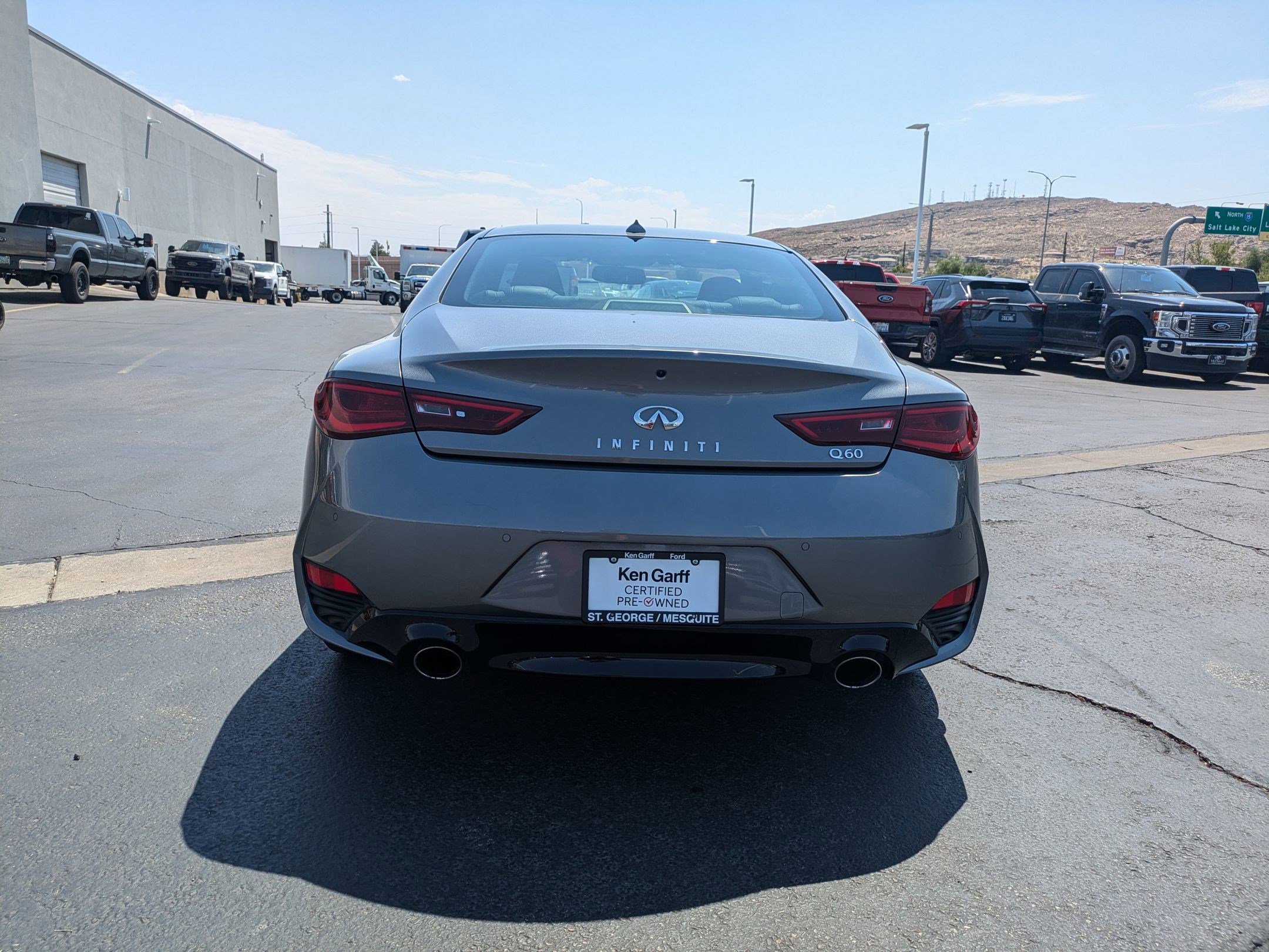 2022 Infiniti Q60 Luxe photo 4