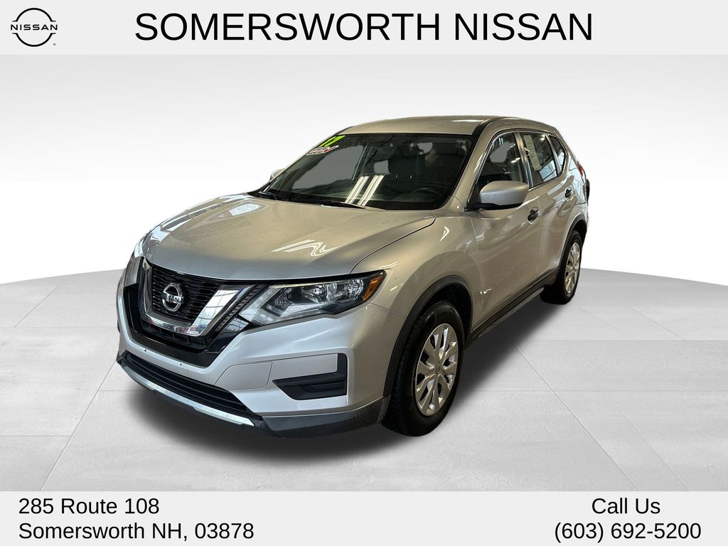 2017 Nissan Rogue S's photo