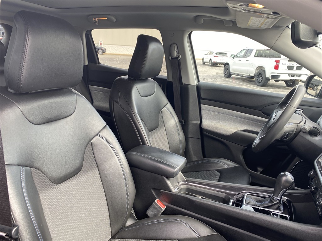 2022 Jeep Compass Latitude photo 27