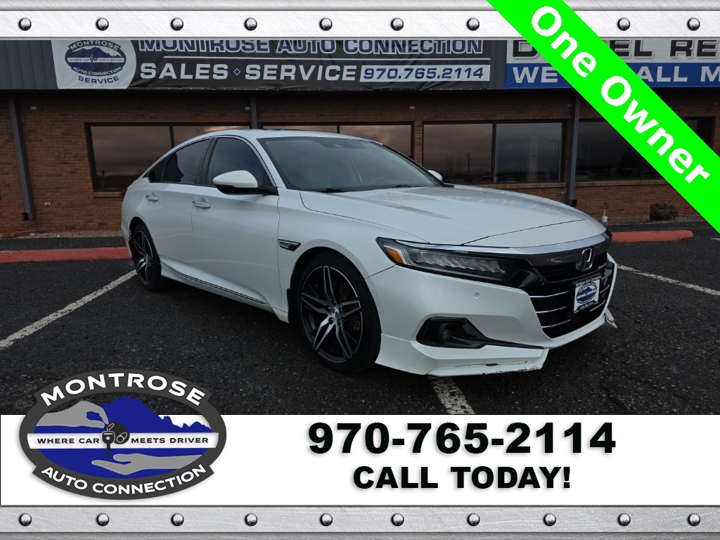 2021 Honda Accord Touring's photo