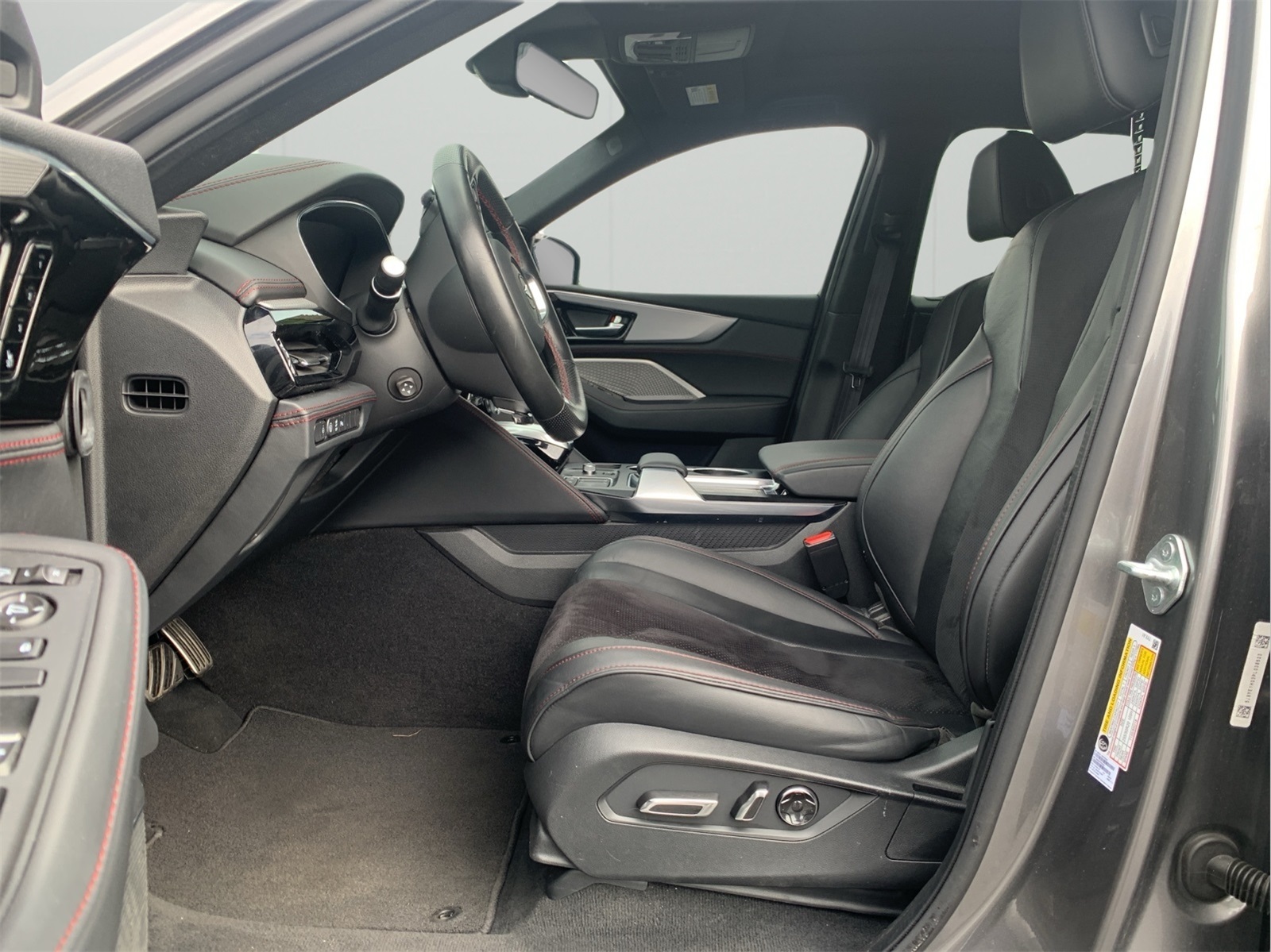 2023 Acura MDX A-Spec SH-AWD photo 12