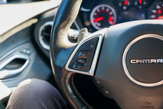 2016 Chevrolet Camaro 1LT photo 12