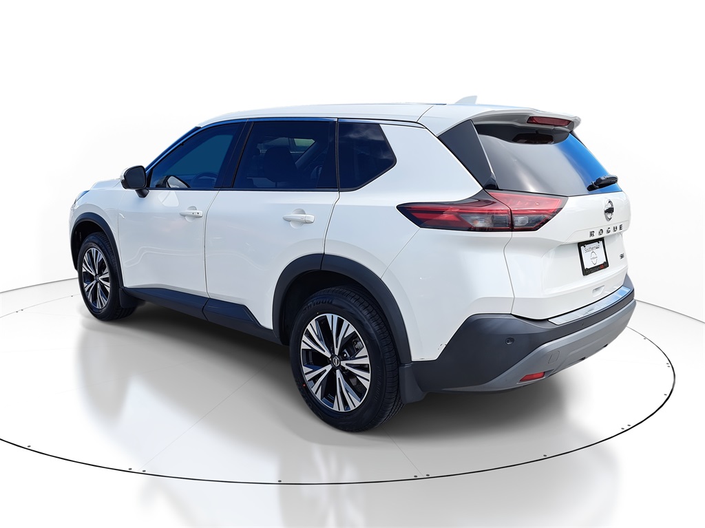 2021 Nissan Rogue SV photo 5