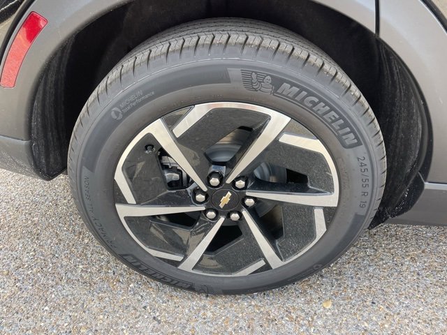2026 Chevrolet Equinox EV 1LT photo 8