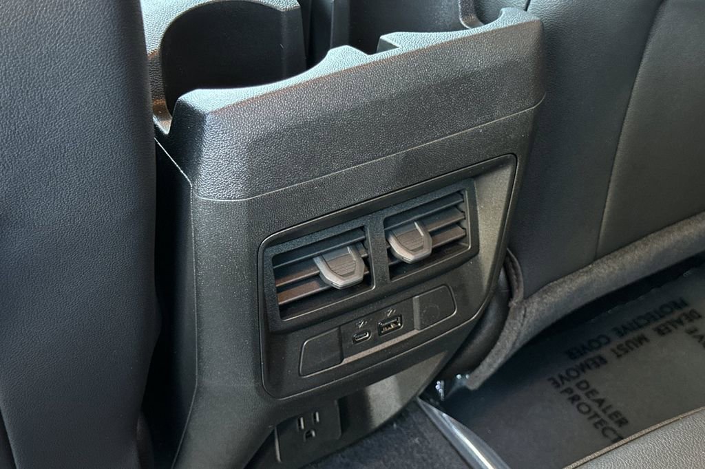 2025 Chevrolet Colorado Work Truck LT photo 14