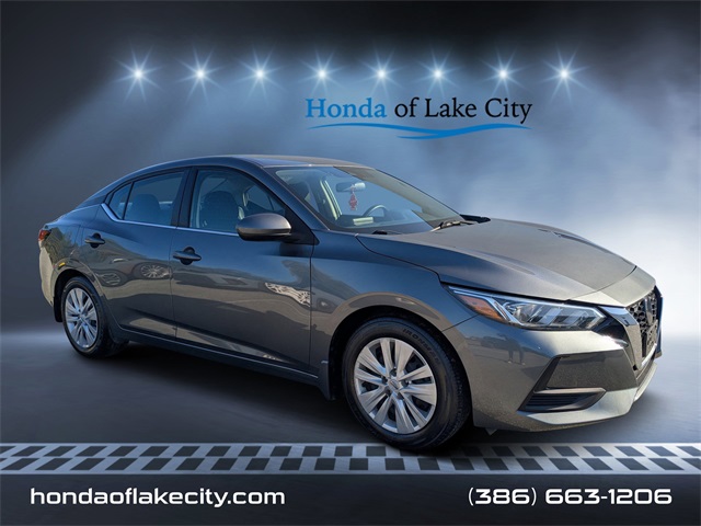 2022 Nissan Sentra S's photo