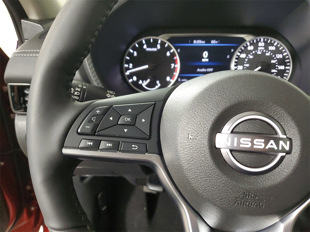 2025 Nissan Sentra SV photo 23