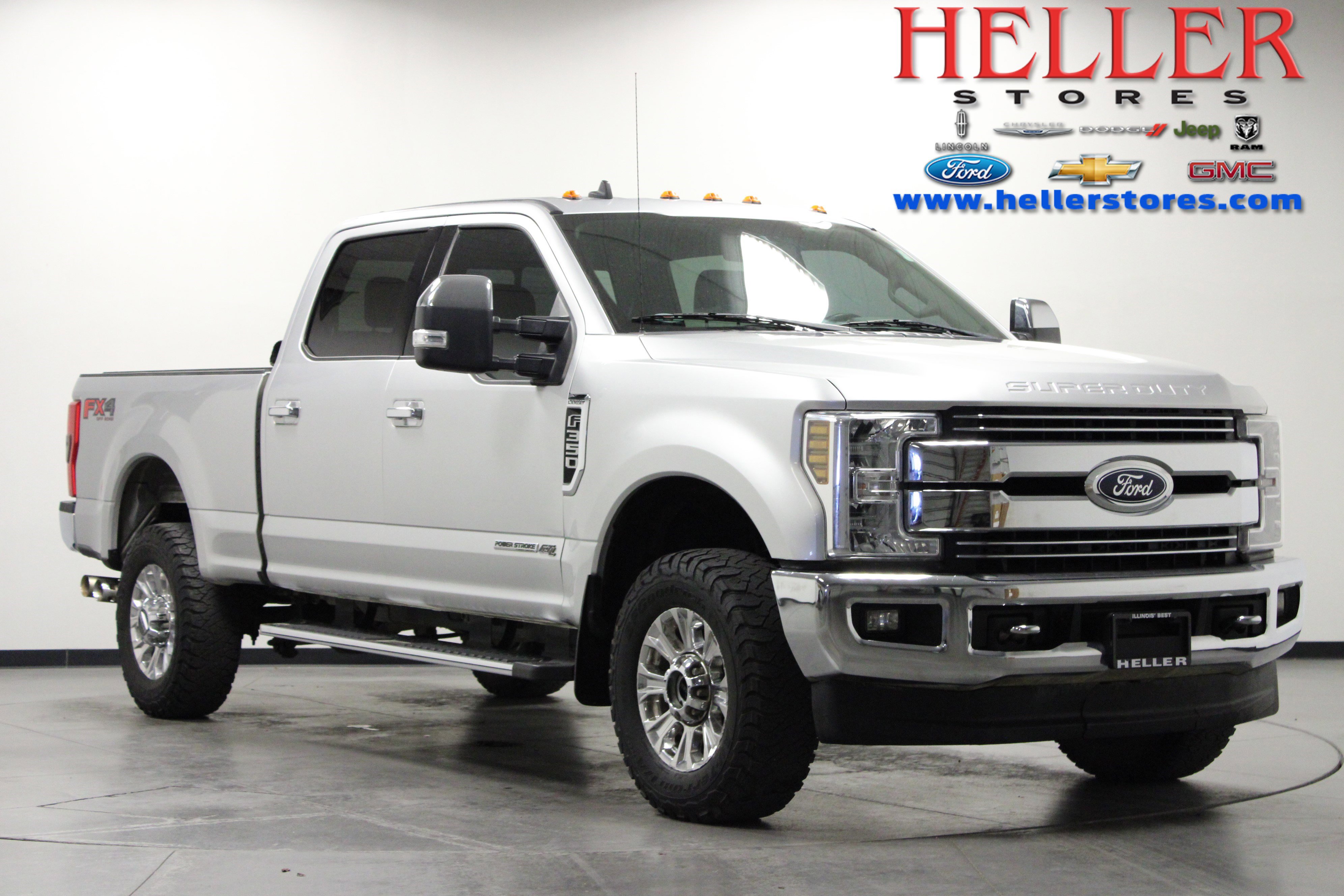 2019 Ford F-350 Super Duty Lariat's photo