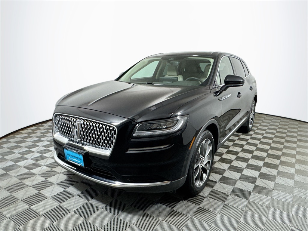 2021 Lincoln Nautilus Reserve's photo