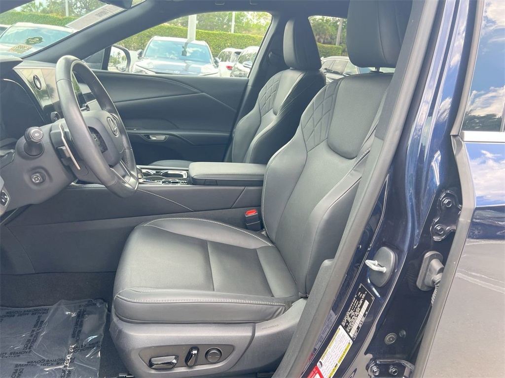 2024 Lexus RX 350 photo 12