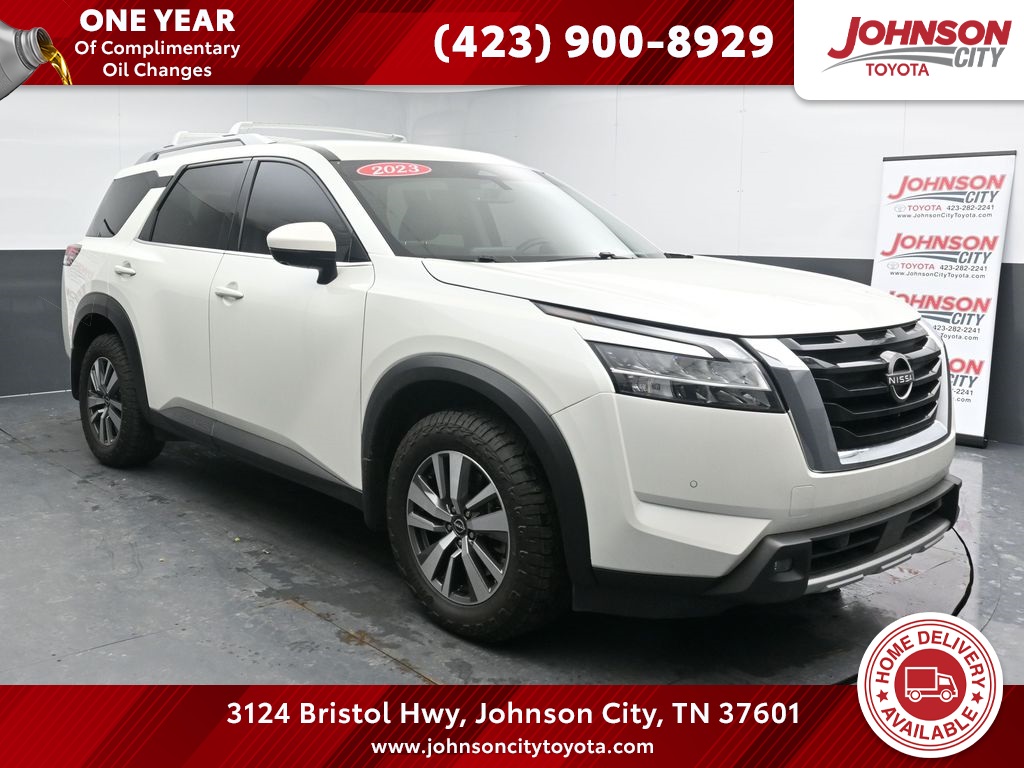 2023 Nissan Pathfinder SL