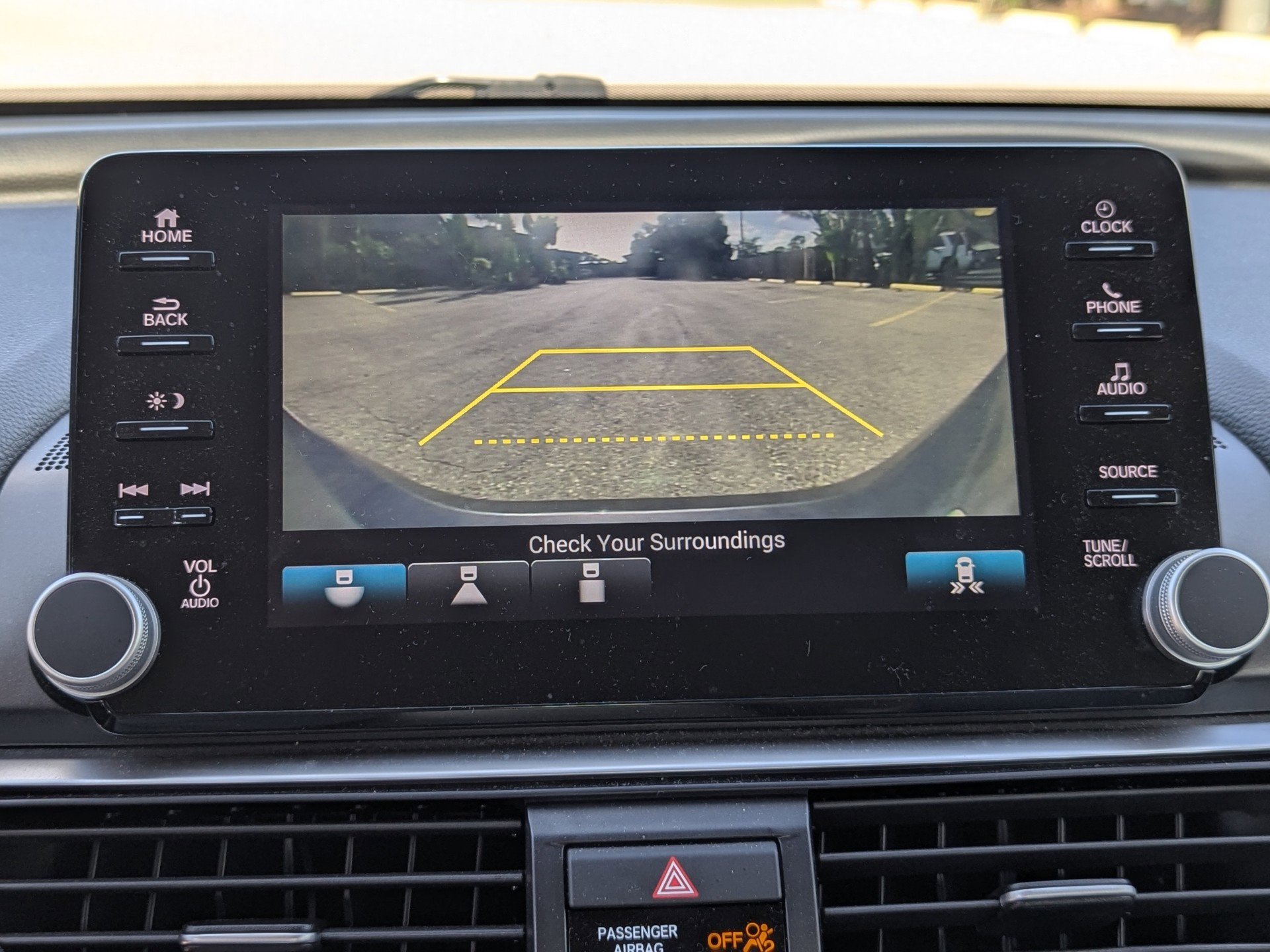2020 Honda Accord EX photo 24