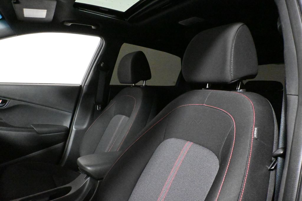 2023 Hyundai Kona N Line photo 4