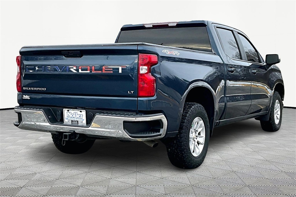 Used 2021 Chevrolet Silverado 1500 LT with VIN 3GCUYDET4MG284450 for sale in Kansas City