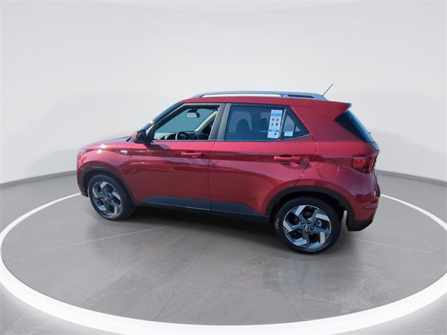 2025 Hyundai Venue Limited photo 3
