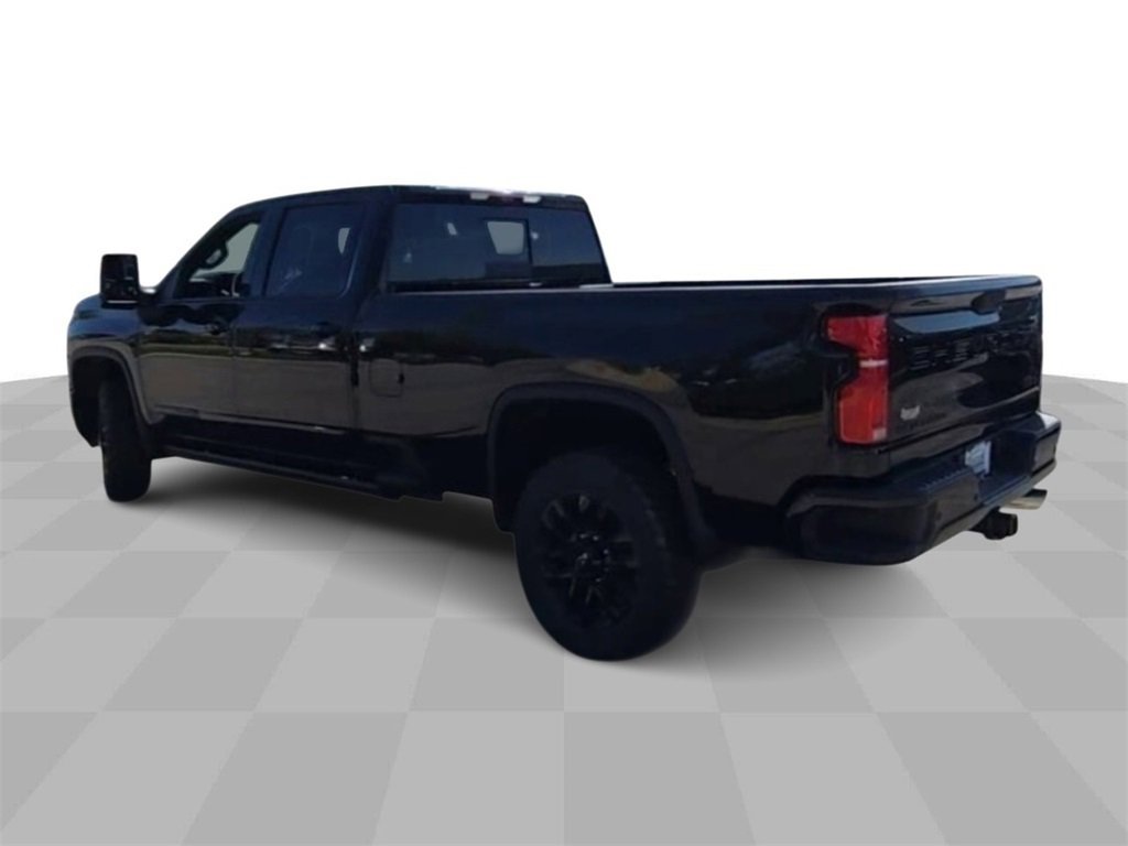 2025 Chevrolet Silverado 2500HD High Country photo 5
