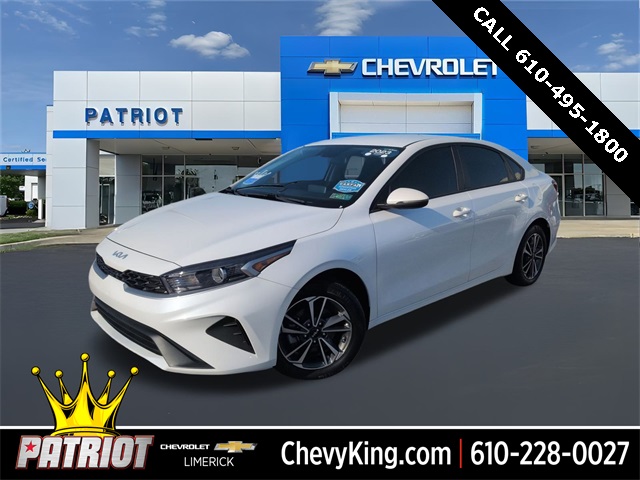 2023 Kia Forte LXS's photo