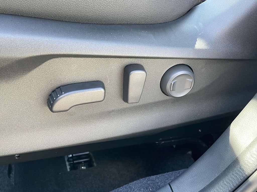 2025 Subaru Forester Wilderness photo 3