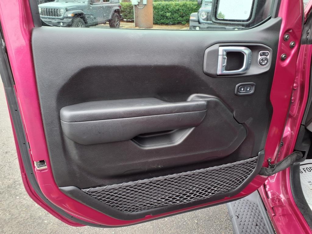 2022 Jeep Wrangler Unlimited Rubicon photo 4