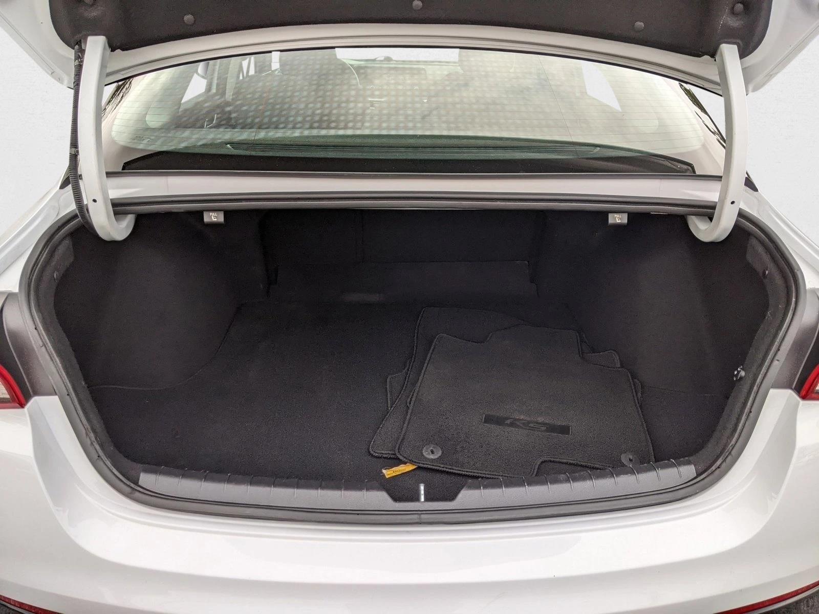 2023 Kia K5 LXS photo 6