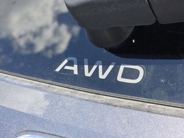 2026 Honda HR-V LX photo 9