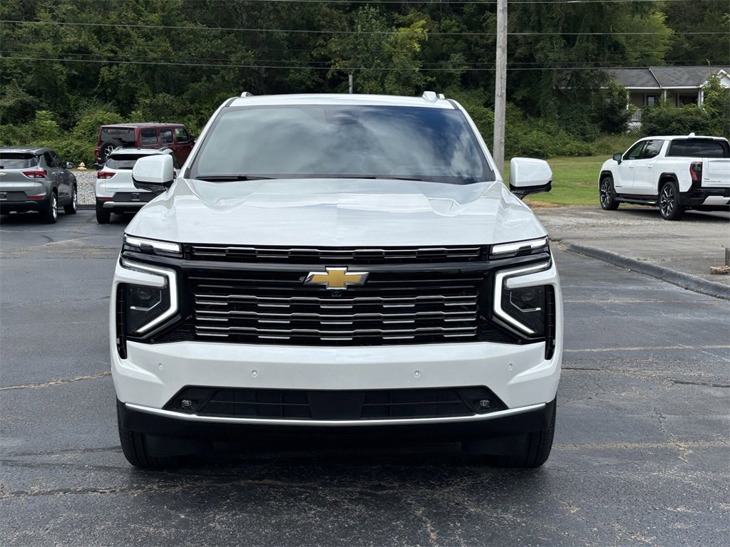 2025 Chevrolet Tahoe High Country photo 2