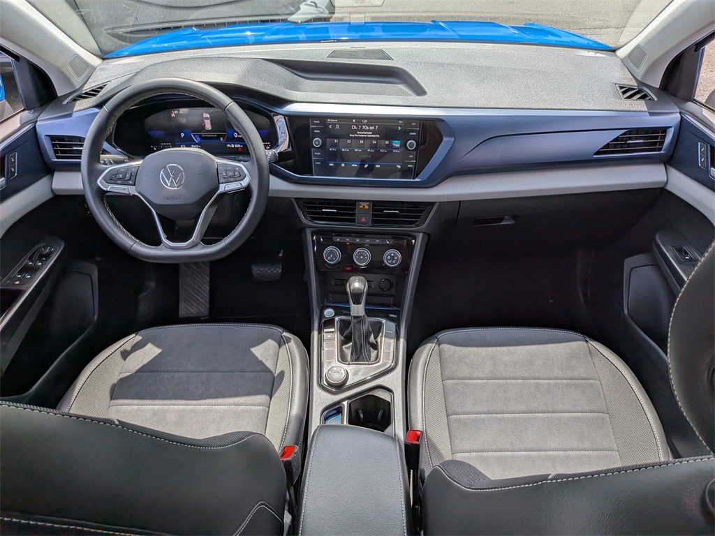 2023 Volkswagen Taos SE photo 20