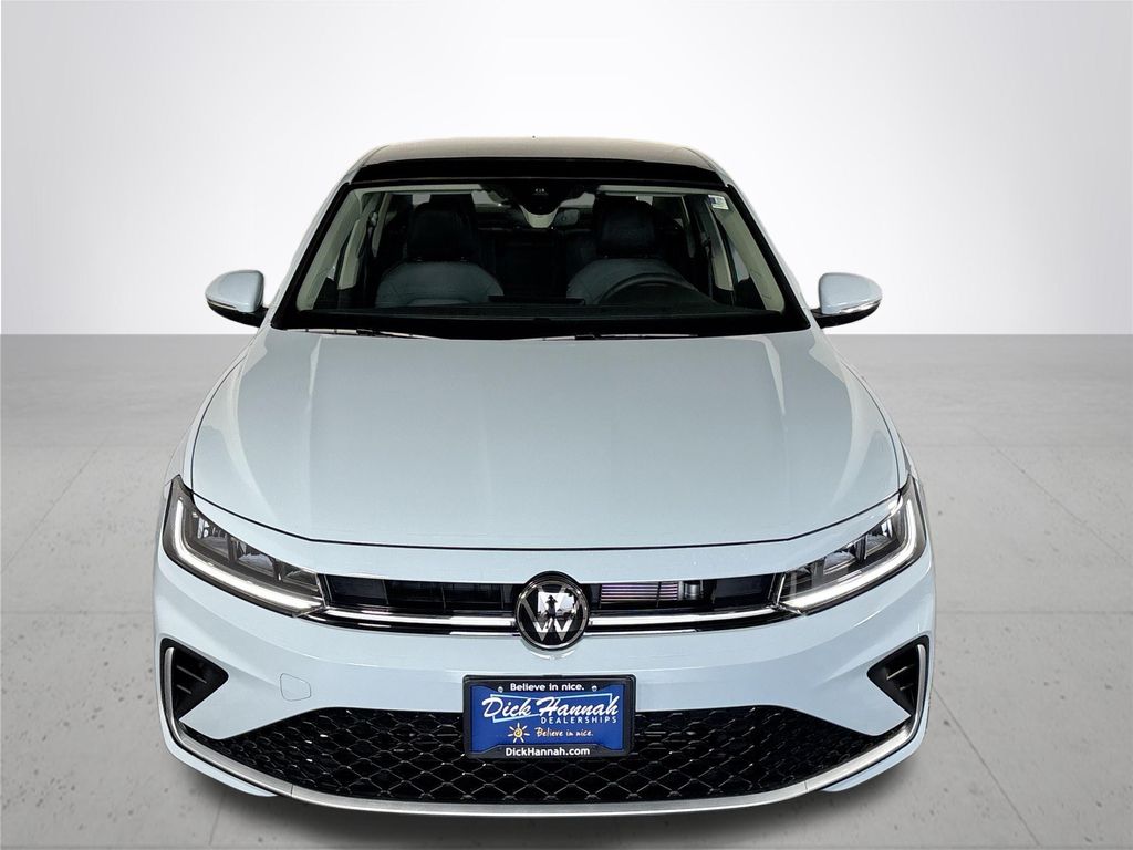2025 Volkswagen Jetta 1.5T SEL photo 3