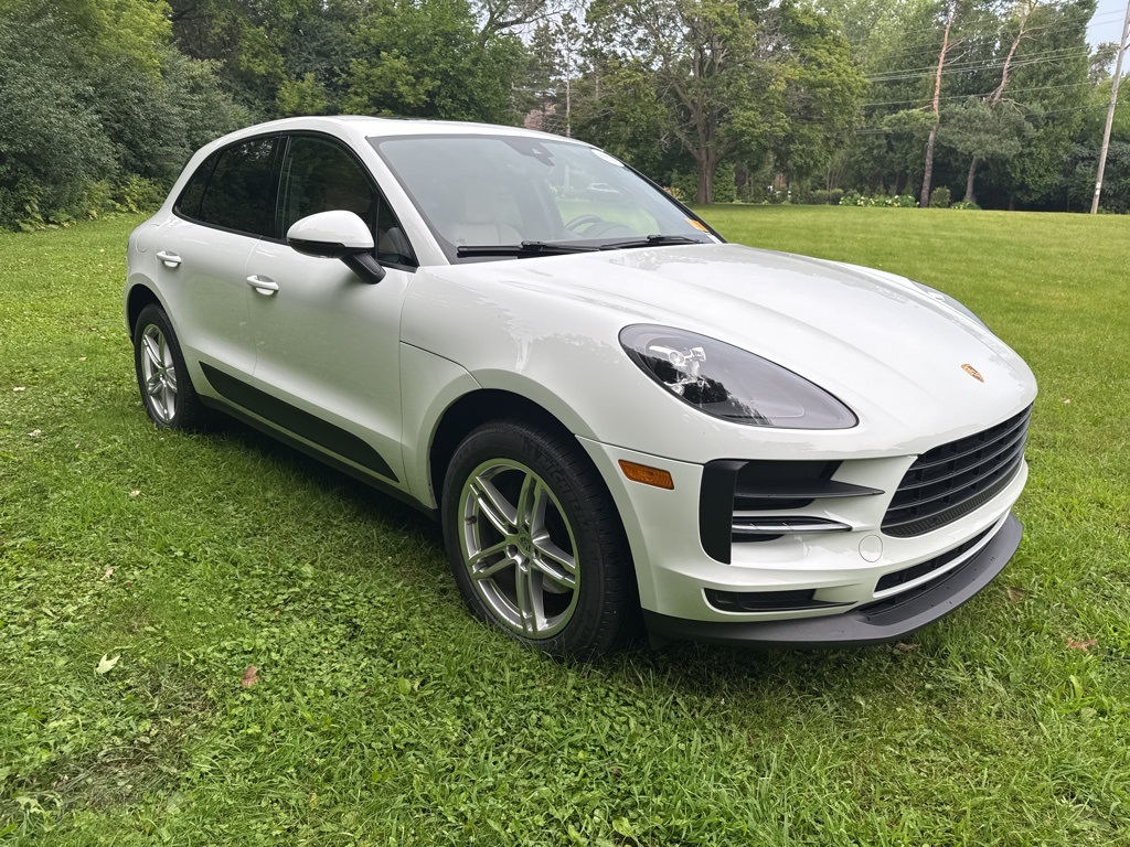2019 Porsche Macan Base photo 9