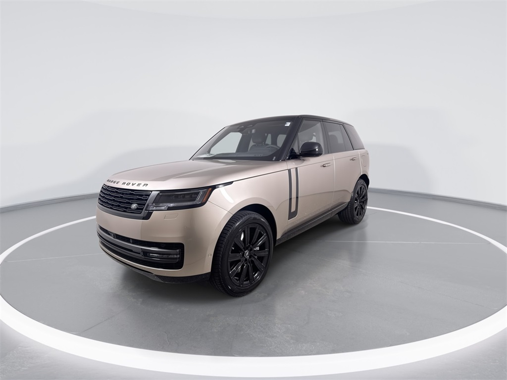 2025 Land Rover Range Rover SE photo 3