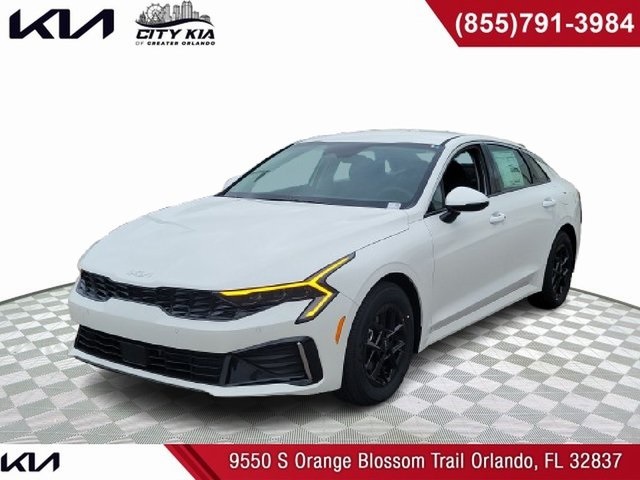 2025 Kia K5 LXS's photo
