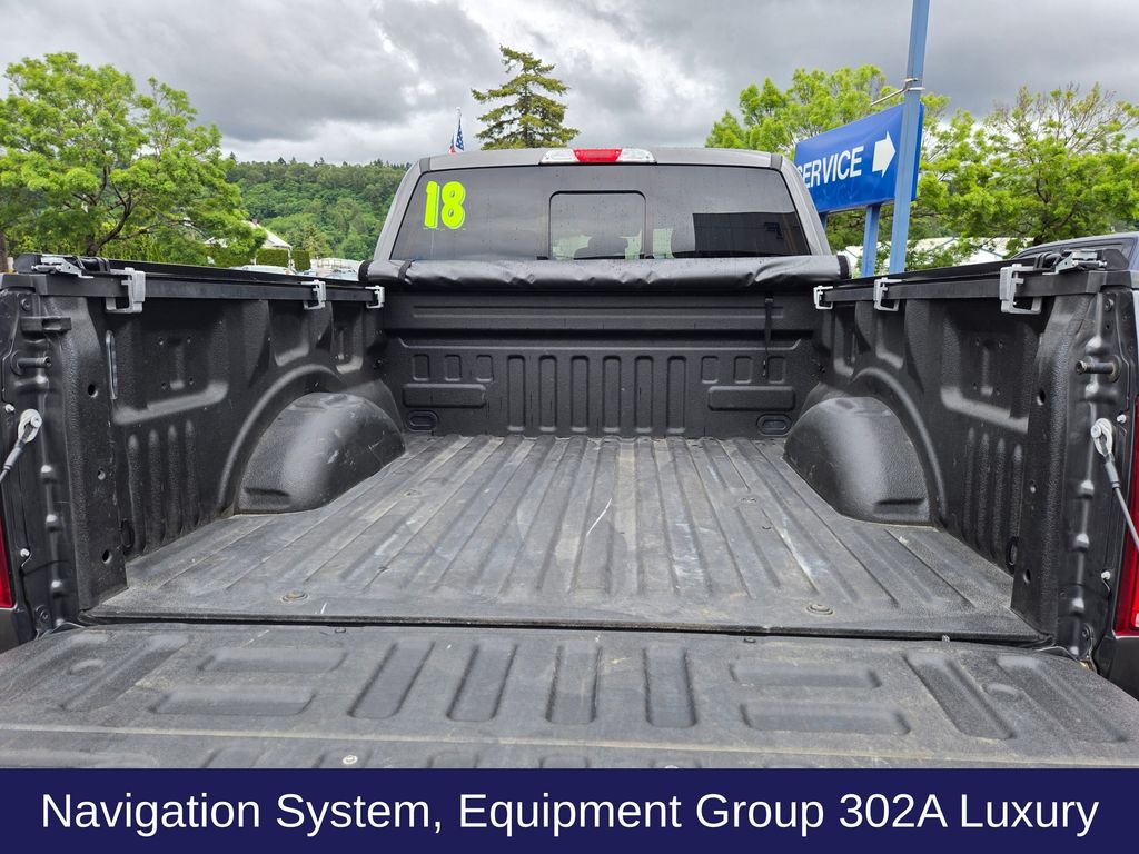 2018 Ford F-150 XLT photo 9