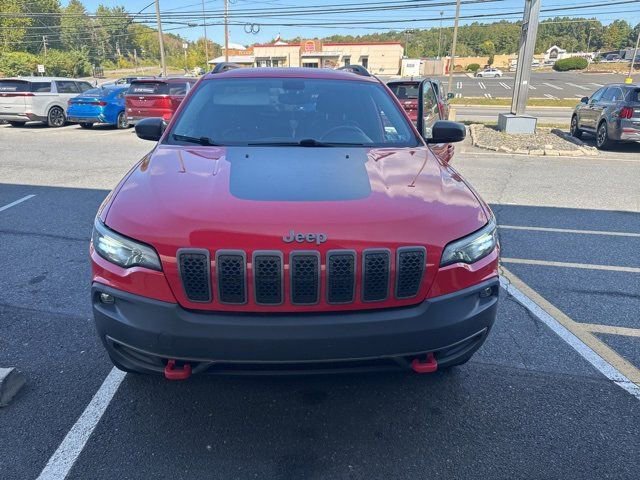 2019 Jeep Cherokee Trailhawk photo 2