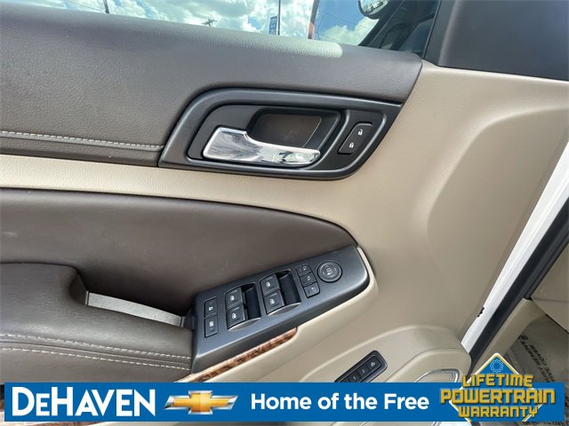 2016 Chevrolet Tahoe LTZ photo 2