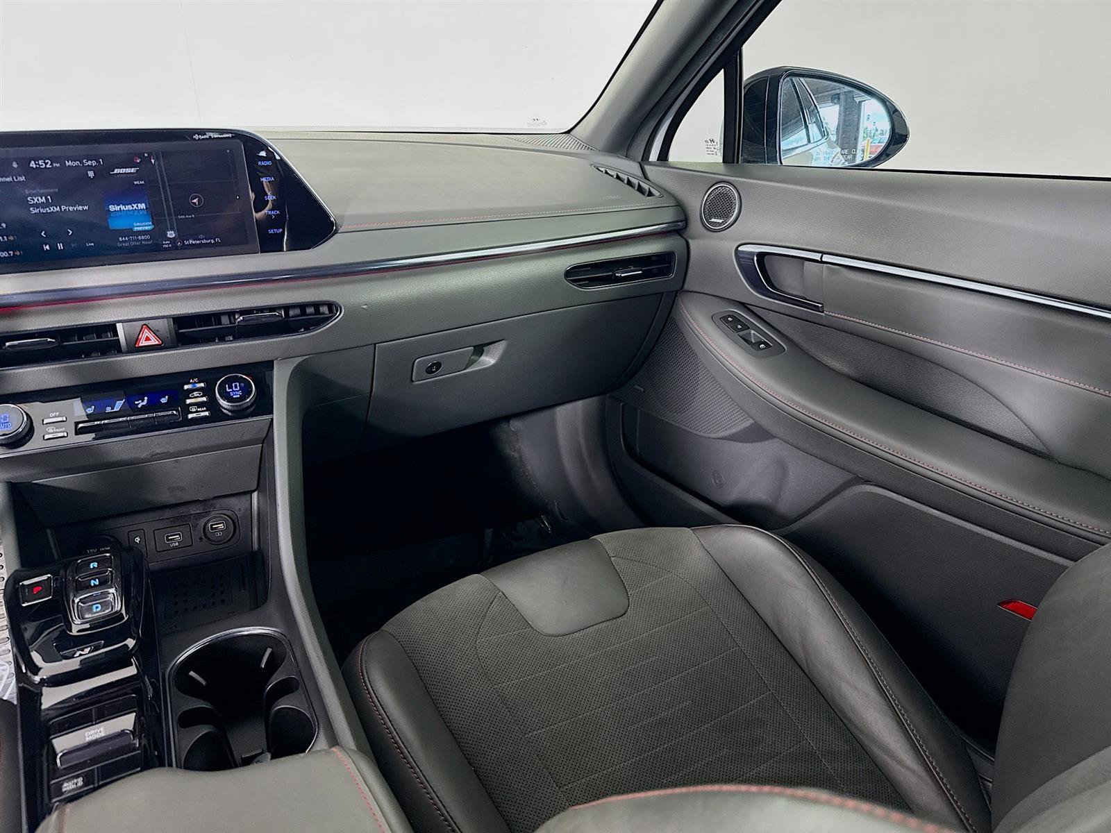 2022 Hyundai Sonata N Line photo 25