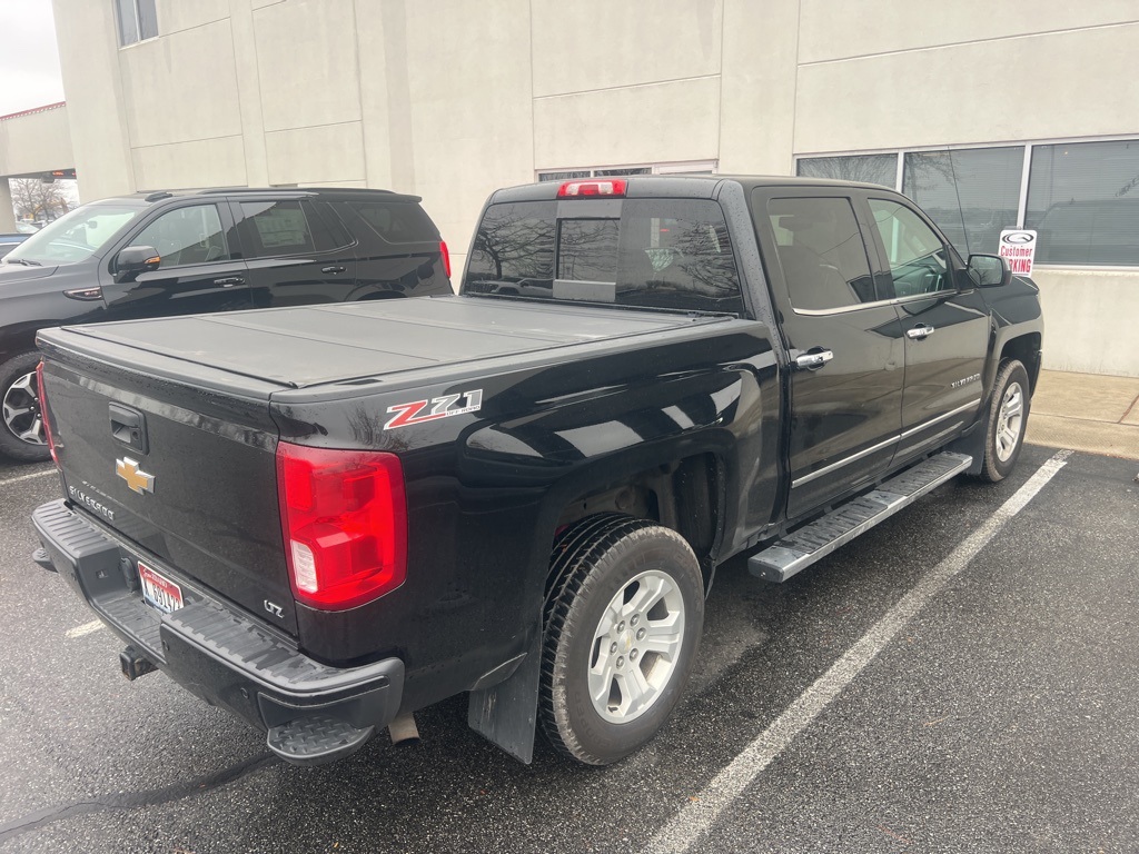 2016 Chevrolet Silverado 1500 LTZ photo 2