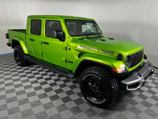 2025 Jeep Gladiator High Tide's photo
