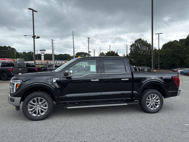 2025 Ford F-150 Lariat photo 4