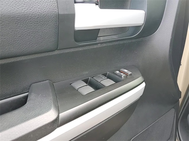 2020 Toyota Tundra SR5 Grade photo 11