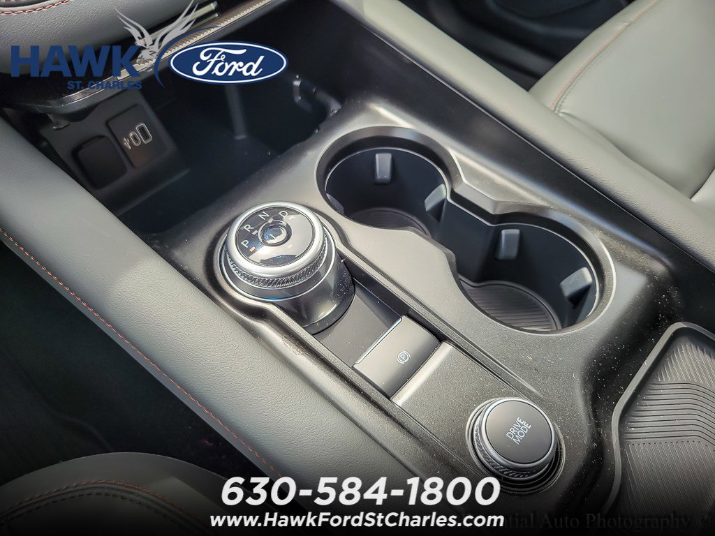 2025 FORD EXPLORER - Image 17