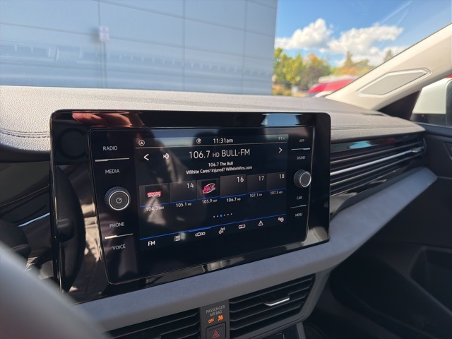 2025 Volkswagen Jetta 1.5T SE photo 6