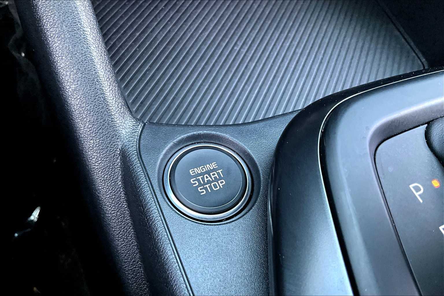 2025 Kia K4 LXS photo 28