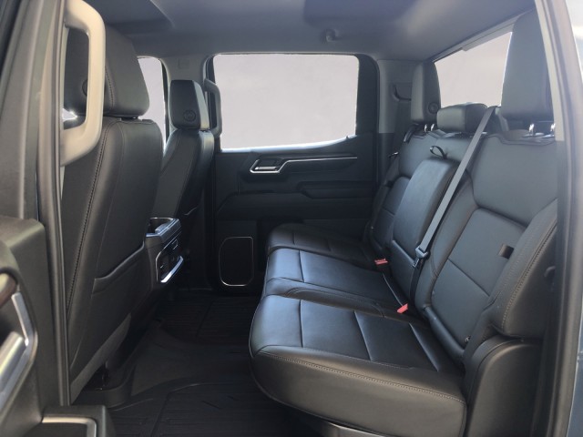 2024 Gmc Sierra 1500 SLT photo 12