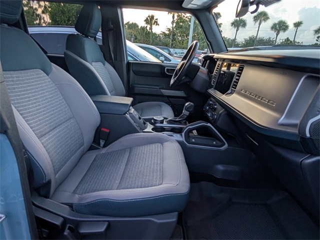 2023 Ford Bronco Outer Banks photo 15