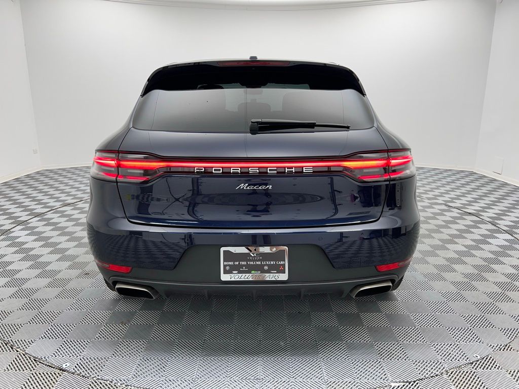 2021 Porsche Macan Base photo 5