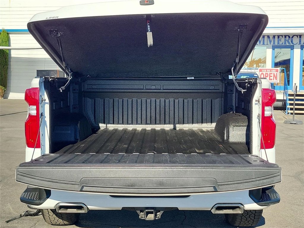 2022 Chevrolet Silverado 1500 RST photo 16