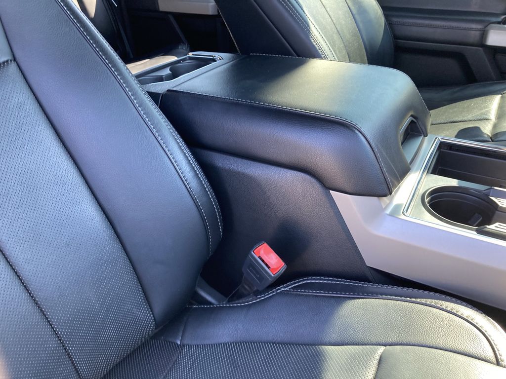 2020 Ford F-250 photo 32