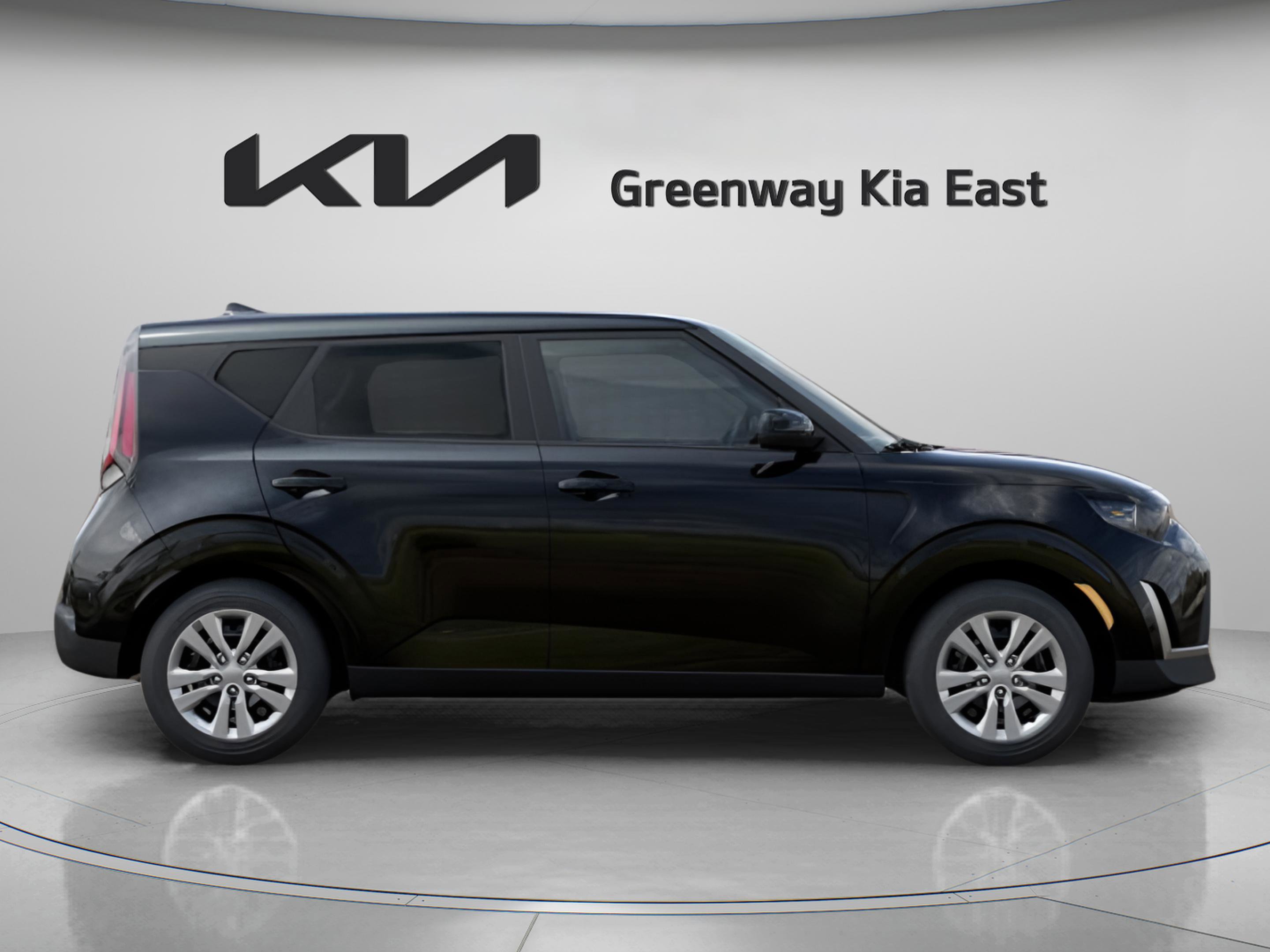 2025 Kia Soul LX photo 7