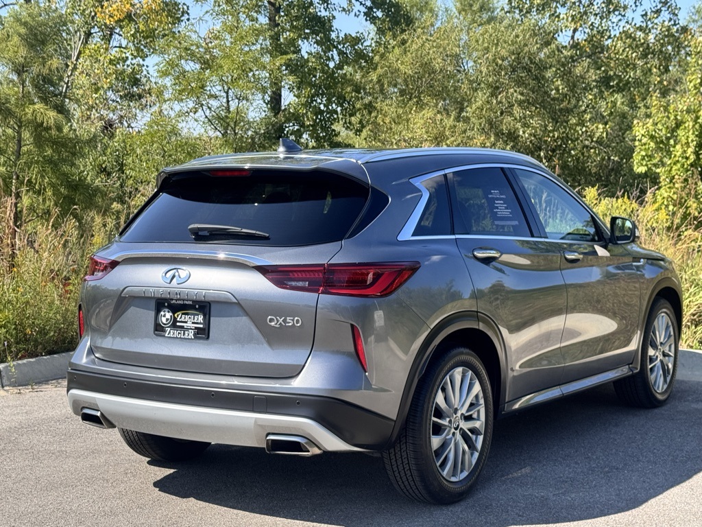 2024 Infiniti QX50 Luxe photo 6