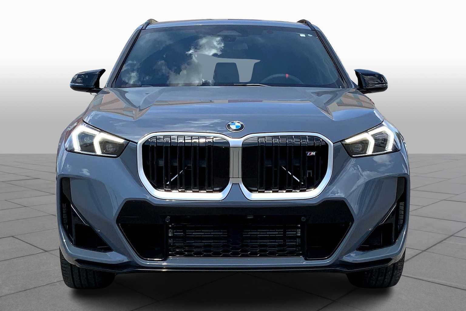 2026 Bmw X1 M35i photo 3